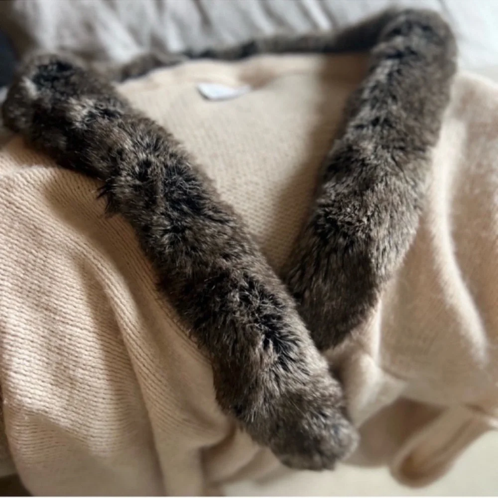 Anthropologie Mad Style 100% Acrylic fur lined open front sweater shrug cardigan
